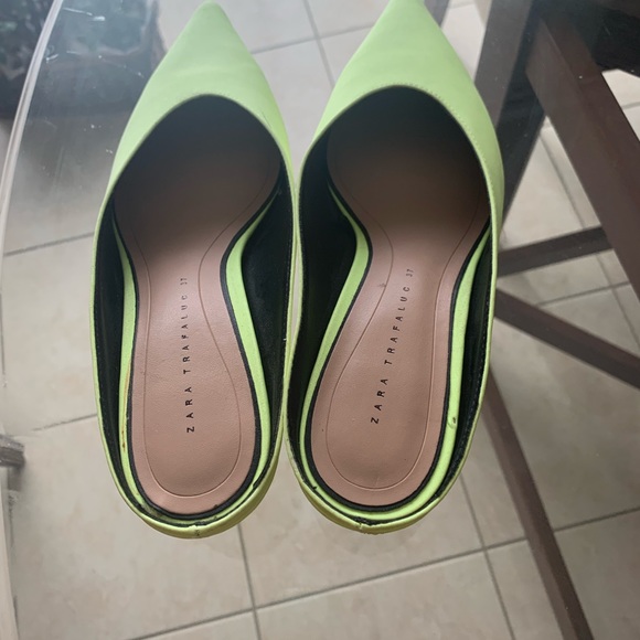 Zara Trendy slip on Sz 7 - Picture 6 of 9